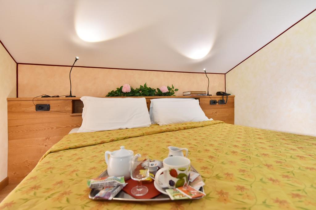 Hotel Bijou Валтурненче Екстериор снимка