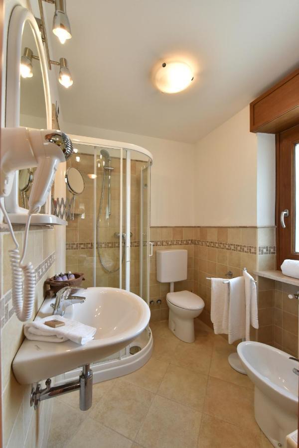 Hotel Bijou Валтурненче Екстериор снимка