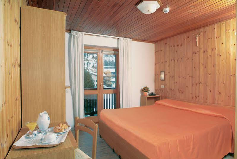 Hotel Bijou Валтурненче Екстериор снимка
